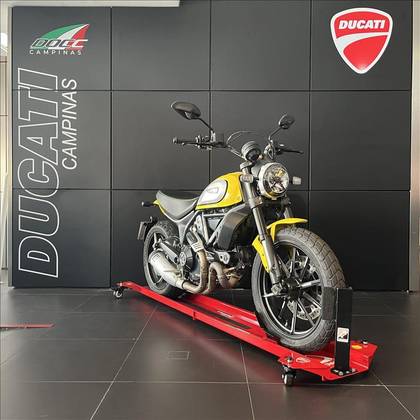 DUCATI SCRAMBLER ICON 